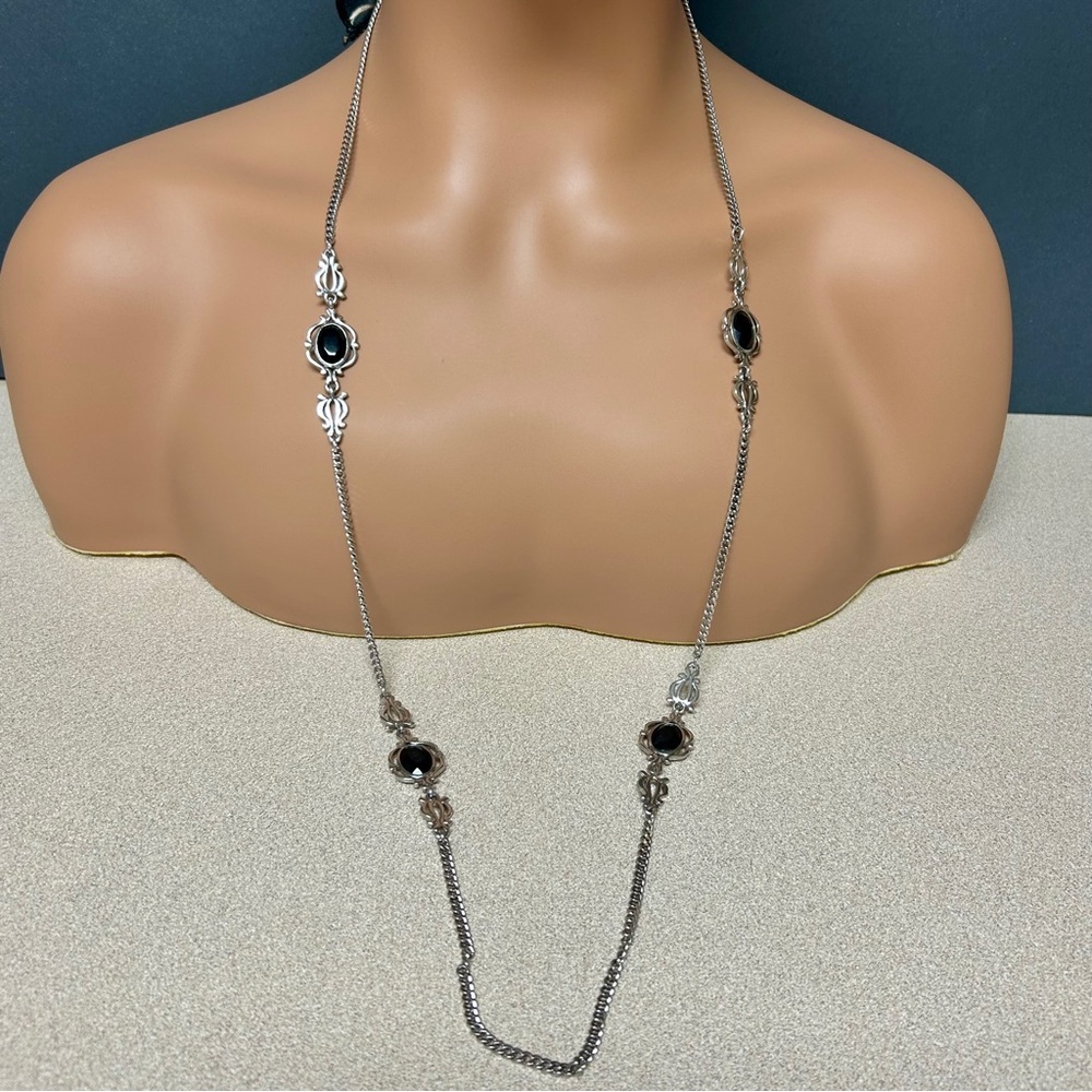 Sarah Coventry Elegant “70’s Touch Of Class” Chain Necklace